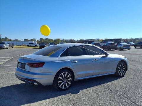2022 Audi A4 quattro Premium Plus 40 TFSI