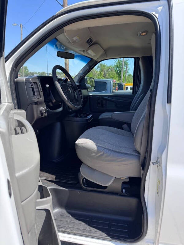 2013 Chevrolet Express LT 3500