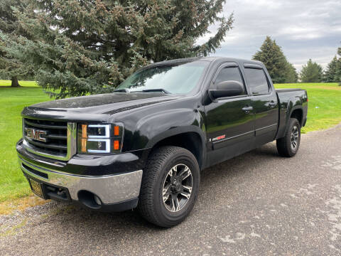 2008 GMC Sierra 1500 for sale at BELOW BOOK AUTO SALES in Idaho Falls ID