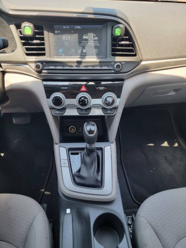 2019 Hyundai Elantra