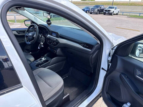 2022 Ford Escape S