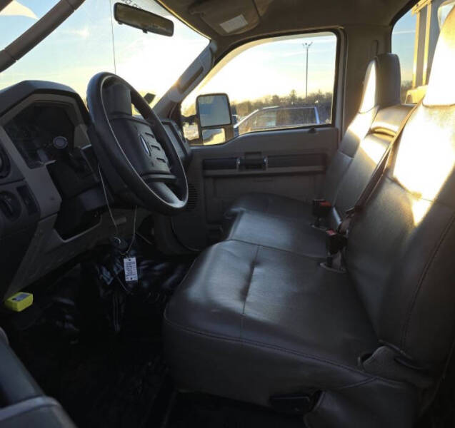 2008 Ford F-350 Super Duty XL