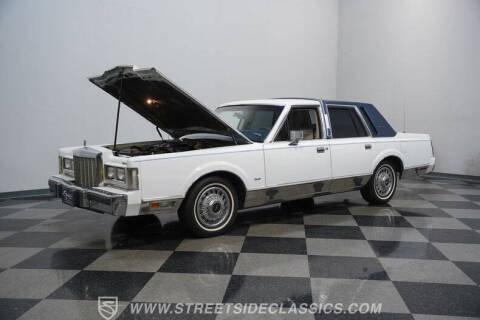 1985 Lincoln Town Car