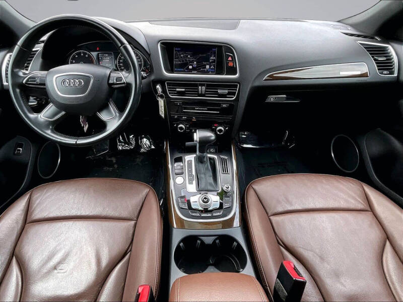 2016 Audi Q5 2.0T quattro Premium Plus