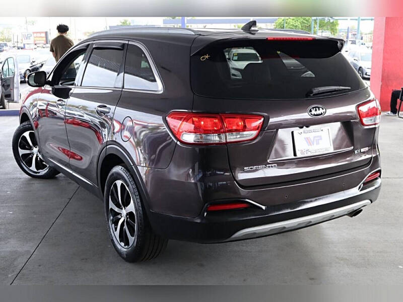 2016 Kia Sorento EX