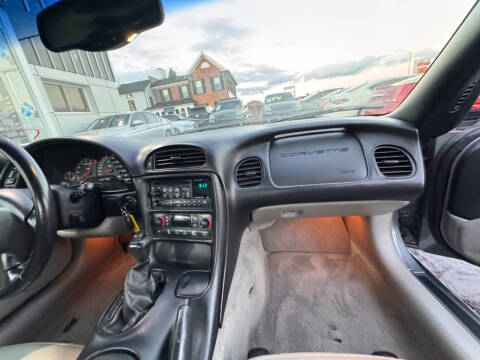 2004 Chevrolet Corvette