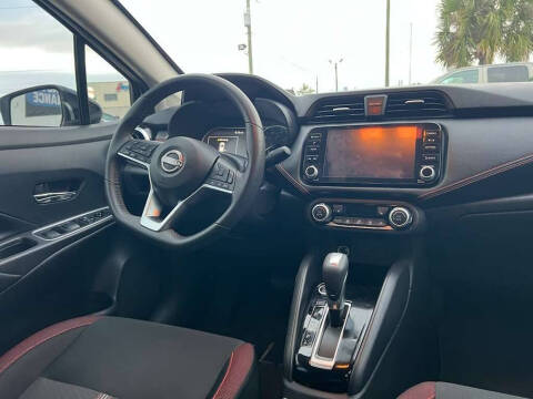 2025 Nissan Versa SR