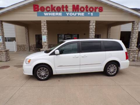 2014 Chrysler Town and Country for sale at Beckett Motors in Camdenton MO