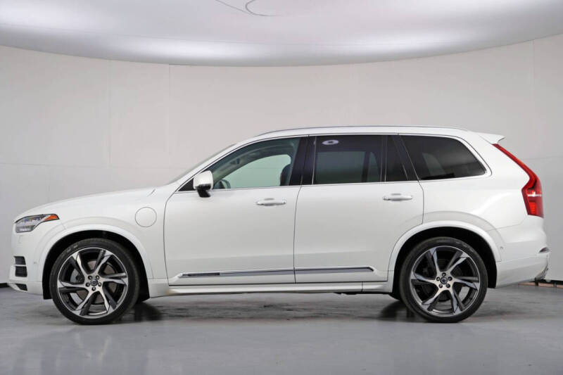 2017 Volvo XC90 T8 eAWD Inscription