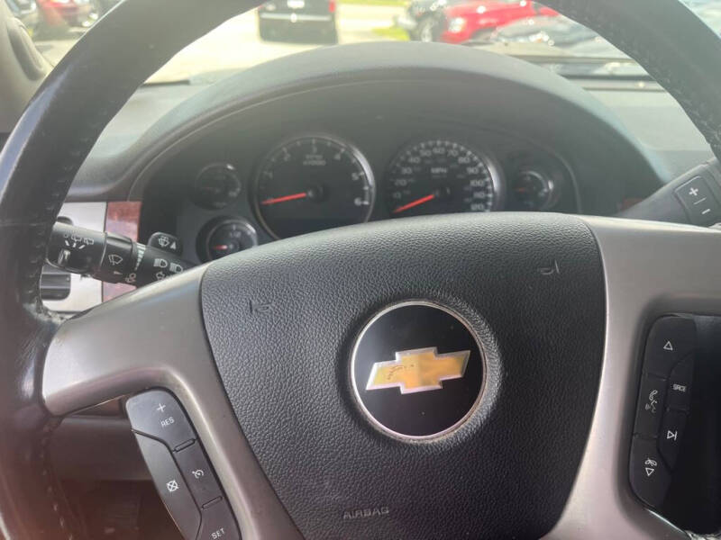 2012 Chevrolet Suburban LT