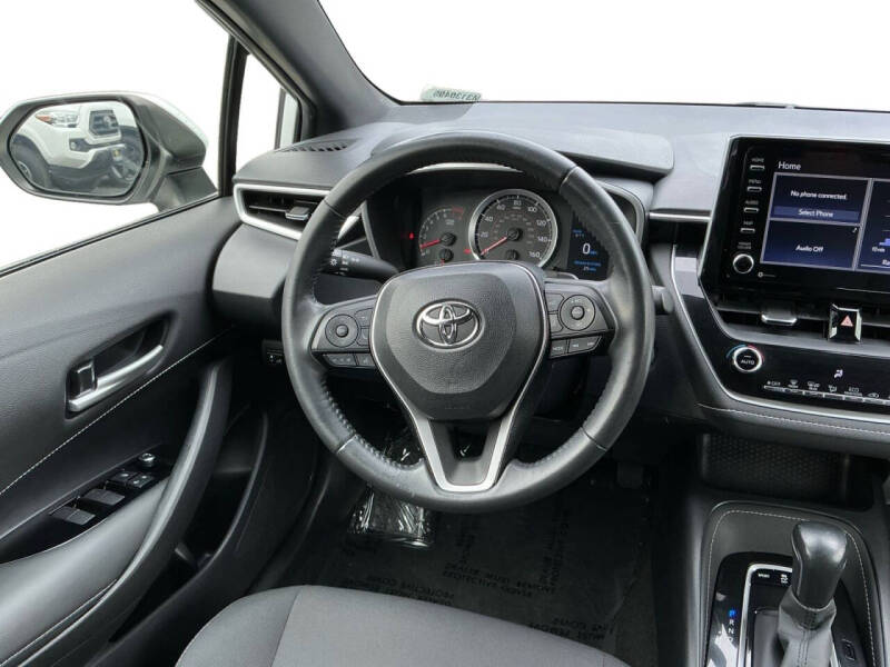 2021 Toyota Corolla Hatchback SE