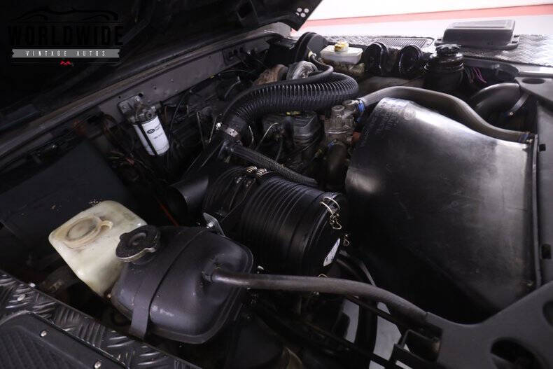 1984 Land Rover Defender