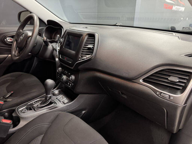 2020 Jeep Cherokee Latitude