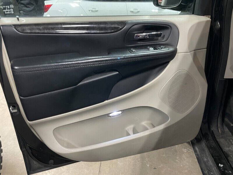 2015 Dodge Grand Caravan SE