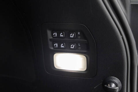 2021 Lexus LX 570 Three-Row