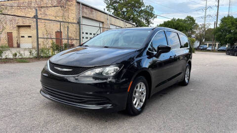 2017 Chrysler Pacifica Touring