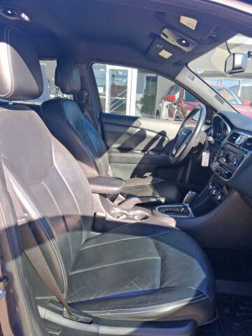 2013 Chrysler 200 Limited