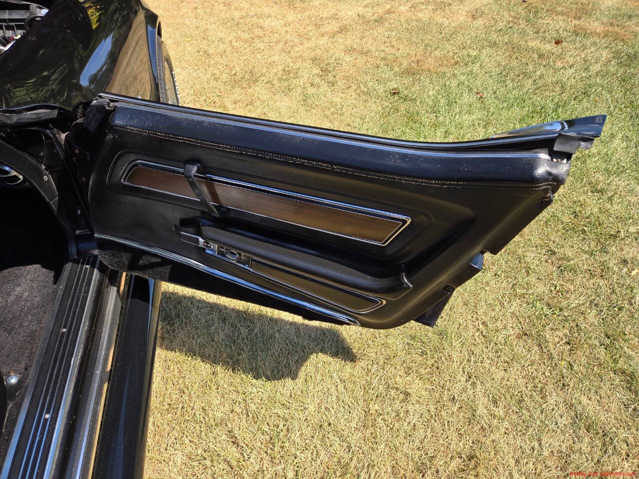 1972 Chevrolet Corvette 33