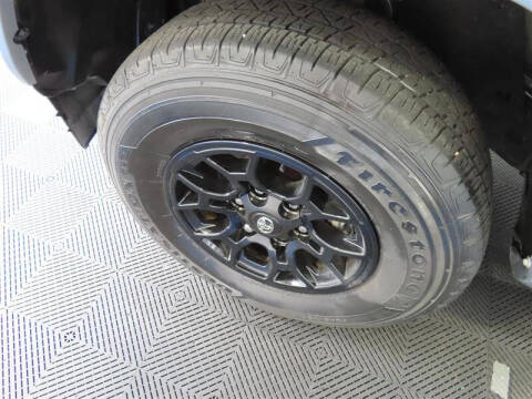 2022 Toyota Tacoma SR5 V6