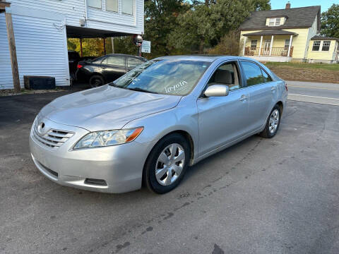 2009 Toyota Camry for sale at JR's Auto Connection in Hudson NH