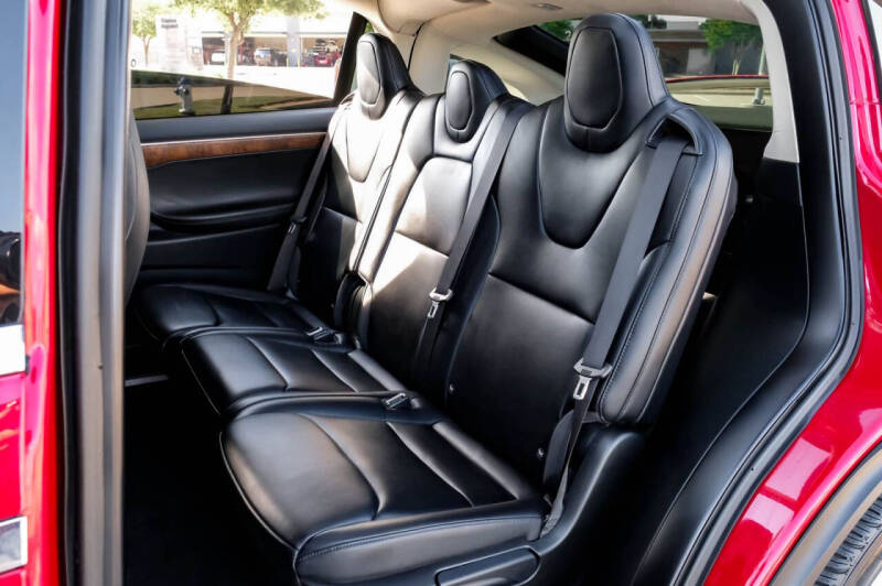 2017 Tesla Model X 75D