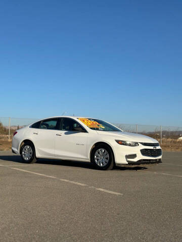 2016 Chevrolet Malibu for sale at Valdez Auto Sales in Gonzales CA