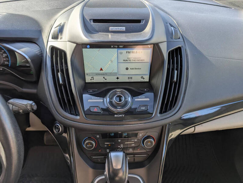 2017 Ford C-MAX Energi Titanium