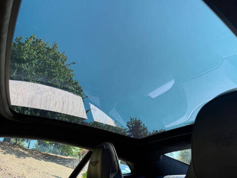 2025 Aston Martin Vanquish