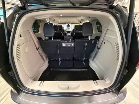 2018 Chrysler Pacifica Touring L Plus