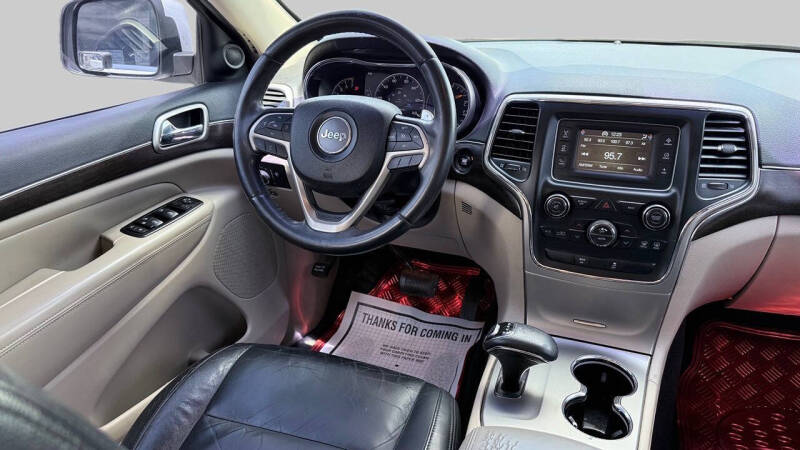 2015 Jeep Grand Cherokee Laredo