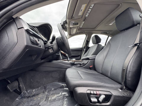 2018 BMW 3 Series 320i xDrive