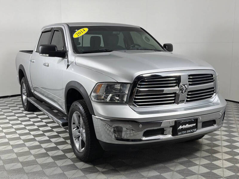 2014 RAM 1500 SLT
