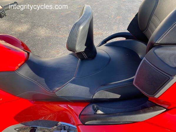 2012 Can-Am Spyder RT-S SE5