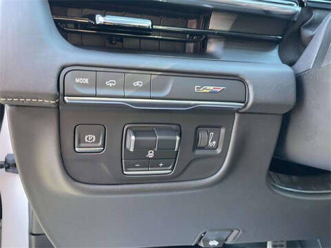 2024 Cadillac Escalade-V ESV