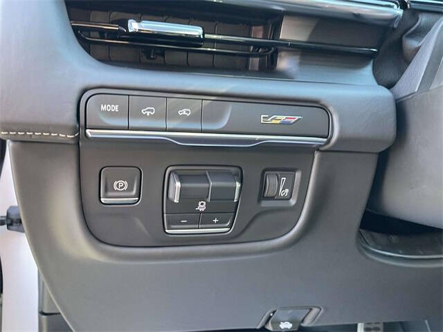 2024 Cadillac Escalade-V ESV