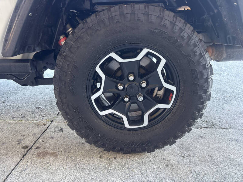 2021 Jeep Gladiator Mojave