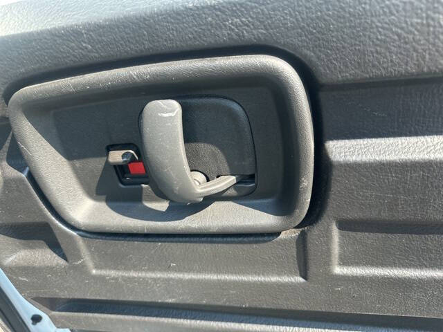 2023 GMC Savana 2500