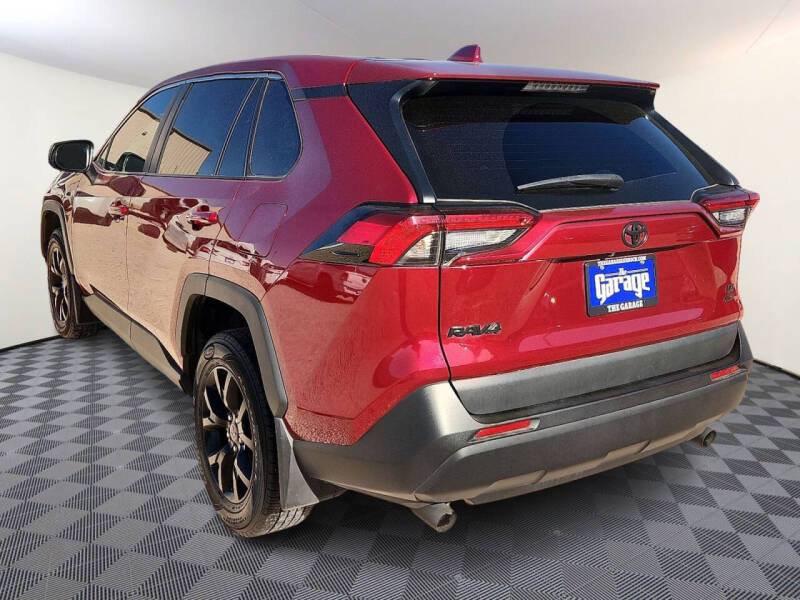 2023 Toyota RAV4 LE