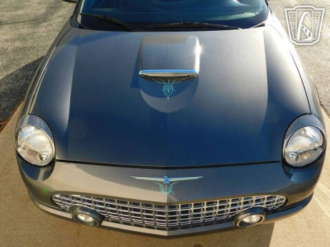2003 Ford Thunderbird