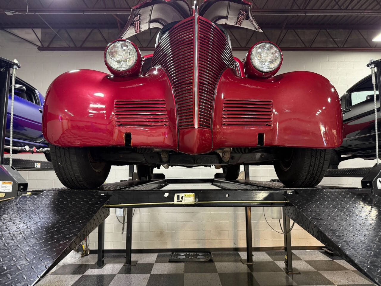 1939 Chevrolet Coupe 108