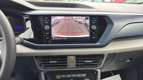 2023 Volkswagen Taos SE 4Motion