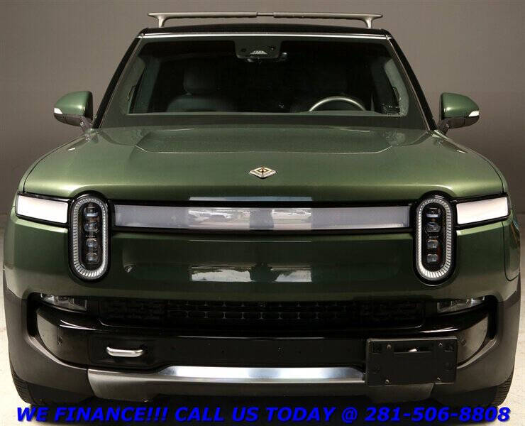 2022 Rivian R1S Launch Edition