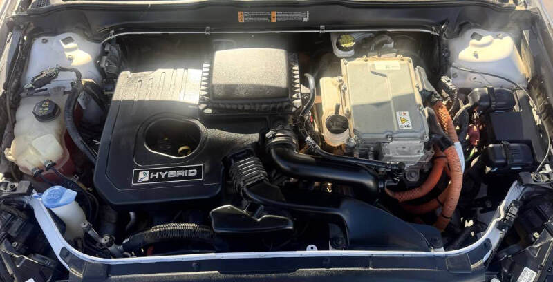 2016 Ford Fusion Hybrid SE