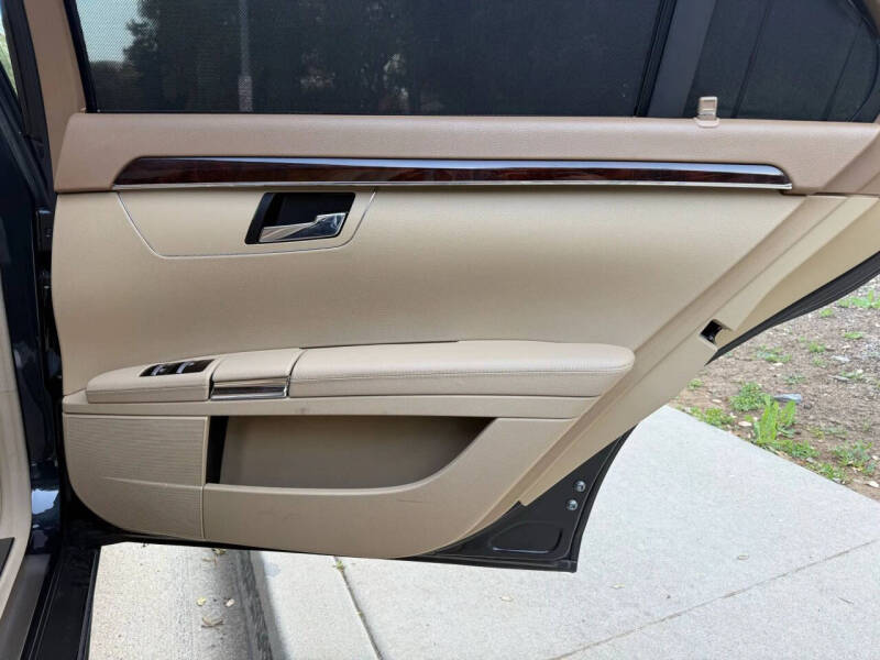 2012 Mercedes-Benz S-Class S 550 4MATIC