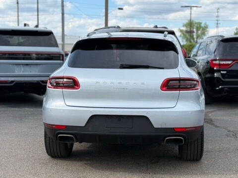 2017 Porsche Macan
