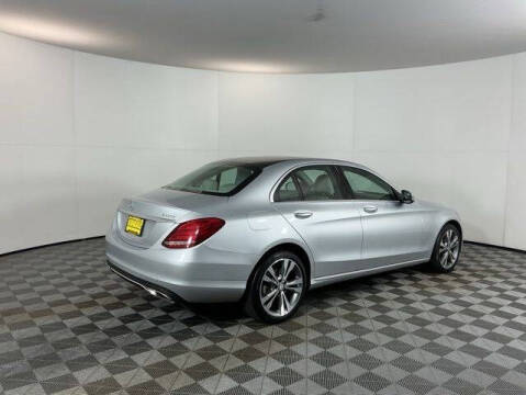 2016 Mercedes-Benz C-Class