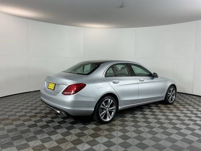 2016 Mercedes-Benz C-Class