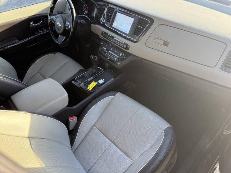 2015 Kia Sedona SX Limited