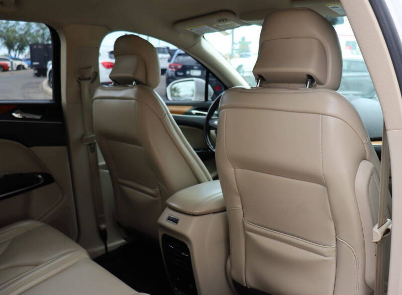 2019 Lincoln MKC Select