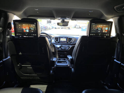 2020 Chrysler Pacifica Launch Edition